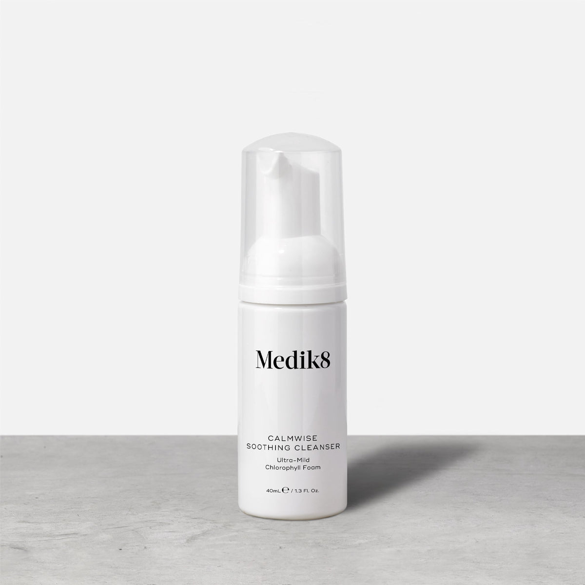 Medik8 Calmwise Soothing Cleanser Travel Size 40ml